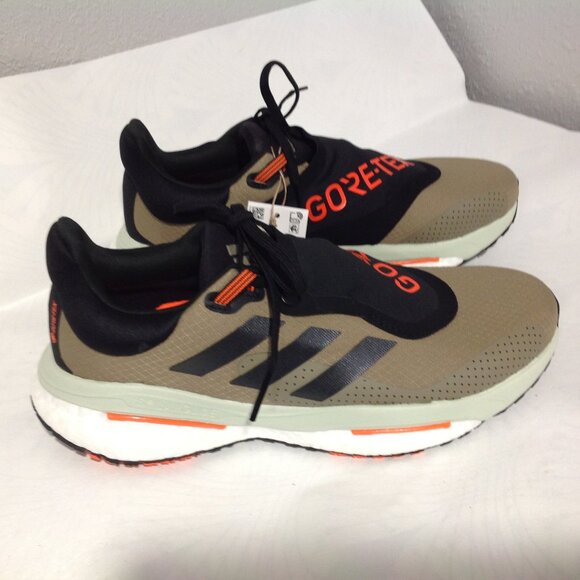 NEW Adidas goretex sneakers 8 - Picture 2 of 9